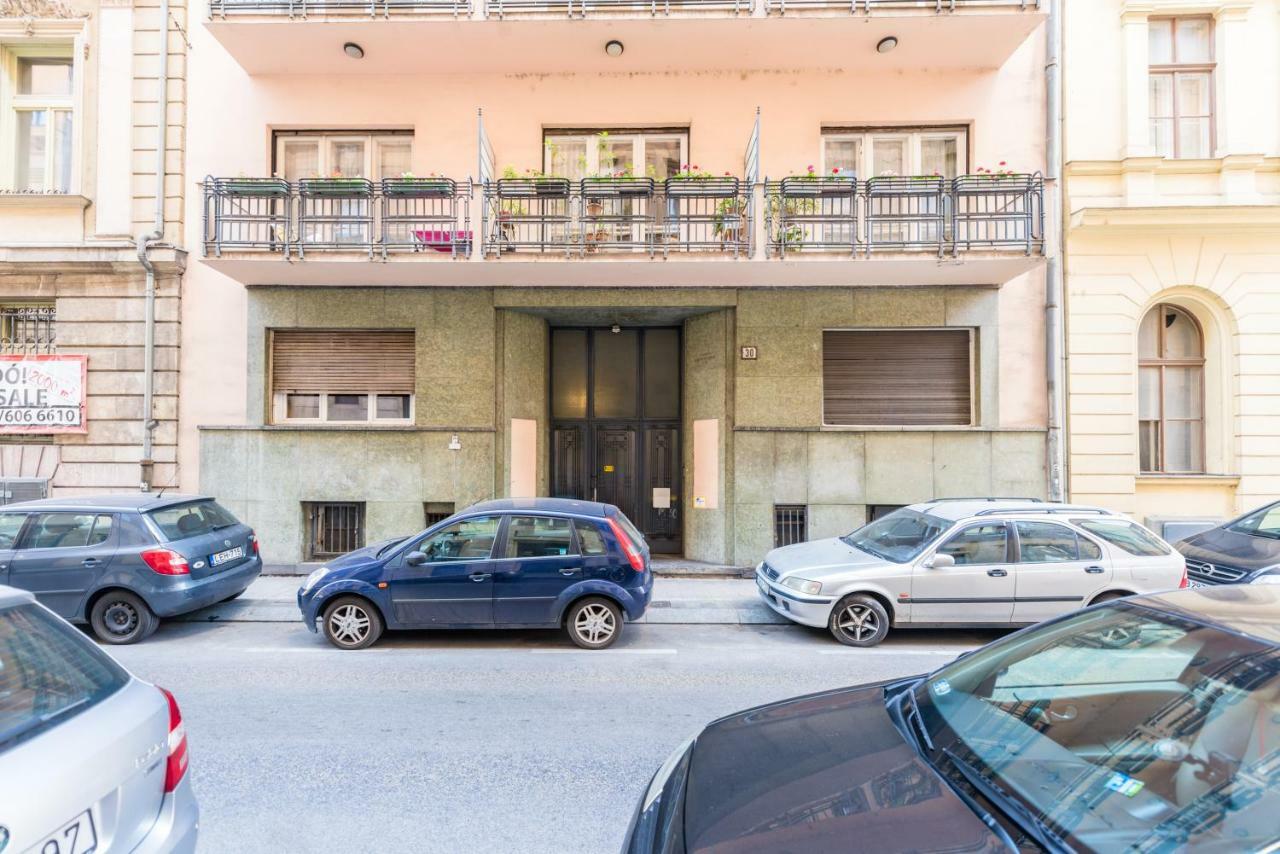 Oasis Apartments - Liberty Bridge Budapest Exterior foto
